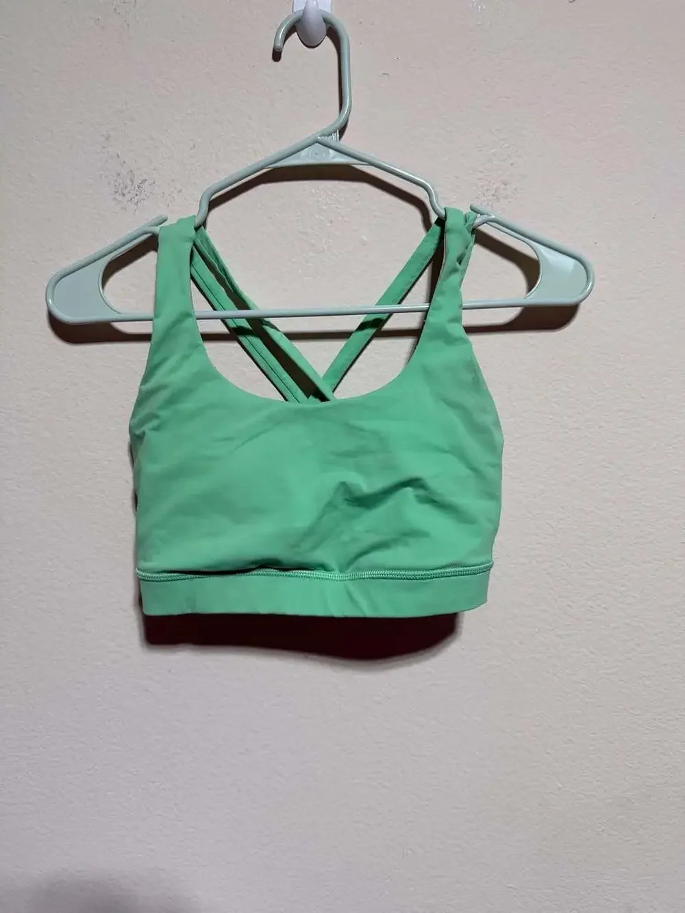 Lululemon Energy Bra *Luxtreme Size 6 Fresh Teal - Picture 1 of 4